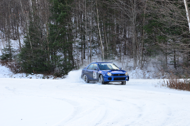 Illustration for article titled How To Use Weight Transfer To Keep Your Car Out Of A Ditch This Winter